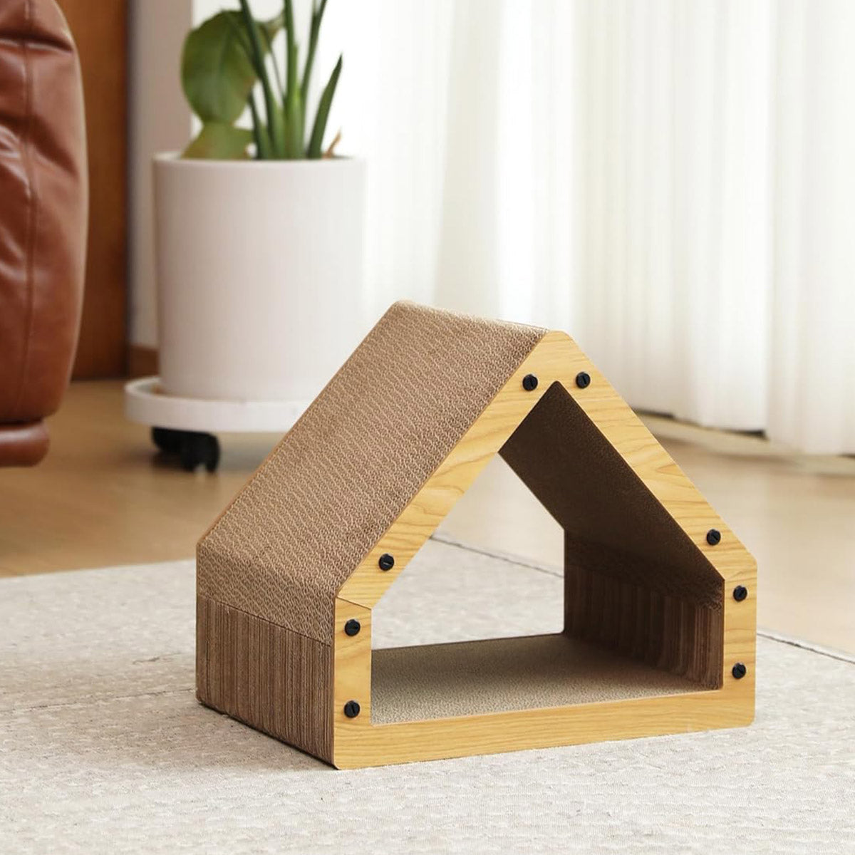 Fukumaru Cat Scratcher House