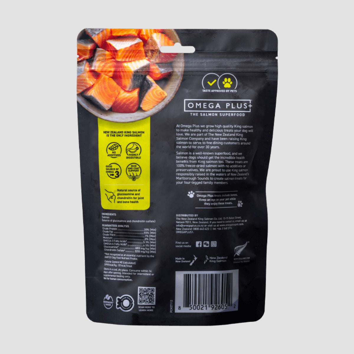 OMEGA PLUS King Salmon Fins Dog Treats